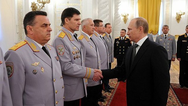 Newsweek: Путин выступил перед Россией «по-брежневски»