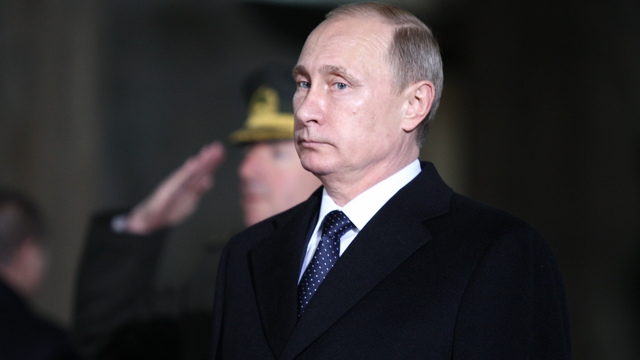 WSJ: Путин компенсирует падение рубля новыми авантюрами