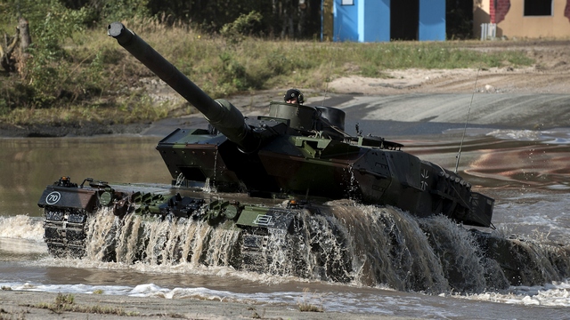 Die Welt: «Леопарды» не защитят Германию от российских танков