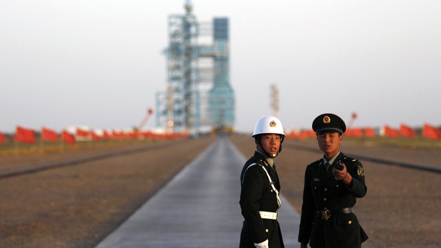 Duowei News: Америка испугалась российско-китайского удара из космоса