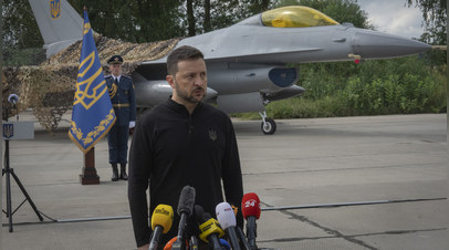 WP: Зеленский уволил командующего ВВС Украины после крушения F-16