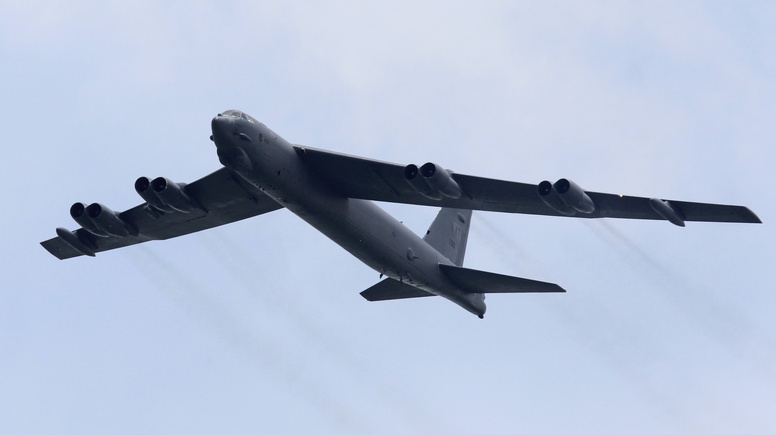 WFB:      B-52,   