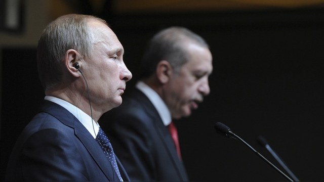 DWN: После путча Россия поддержала Эрдогана, а Запад пригрозил изоляцией