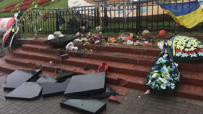 СТРАНА.ua: за разбитый памятник «небесной сотне» севастопольцу грозит реальный срок