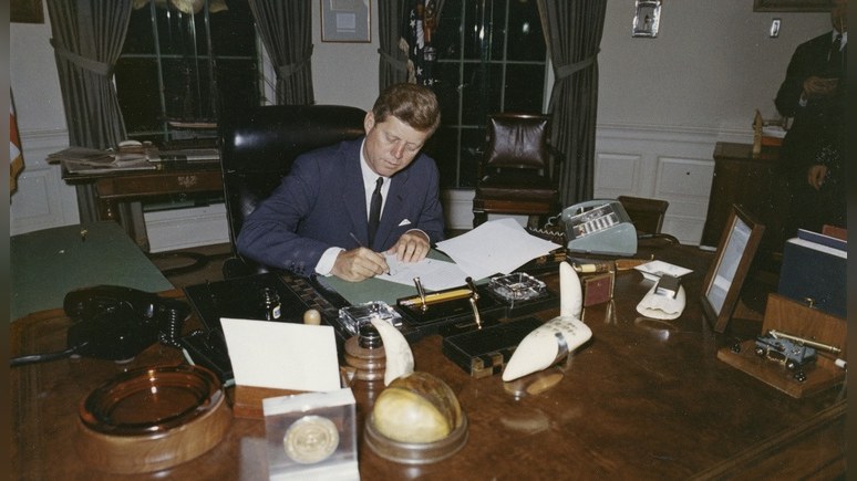 Daily Mail: покушение на Кеннеди заставило Кремль бояться ракетного удара