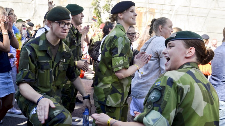 Contra Magazin: Швеция готовится к войне с Россией, разваливаясь изнутри