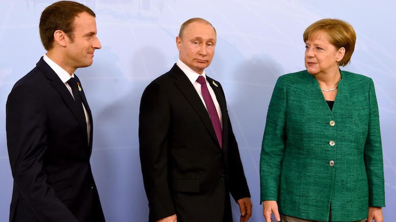 Wyborcza: на виду у всего мира Путин «вербует» европейских лидеров 