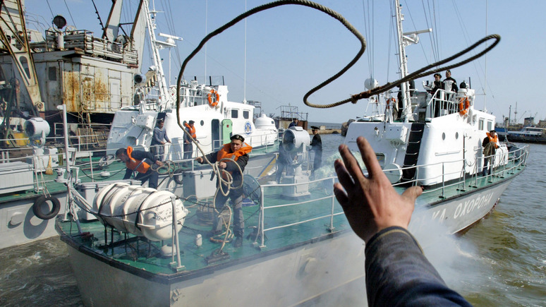 Эксперт: украинский «флот на вёслах» не в силах противостоять российской береговой охране
