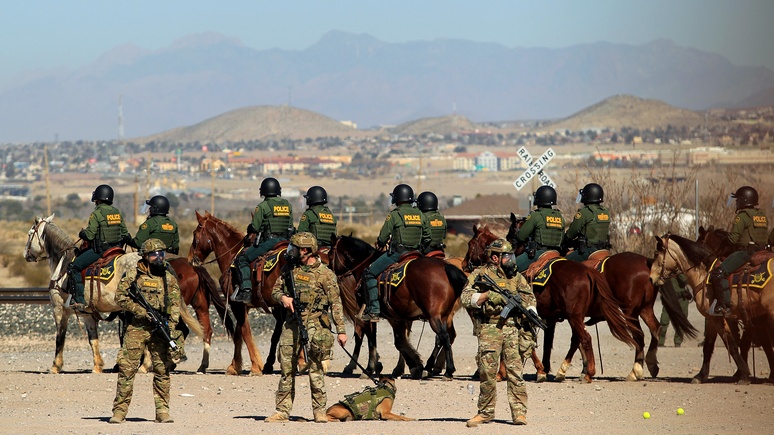 Трамп отправляет на границу с Мексикой тысячи солдат